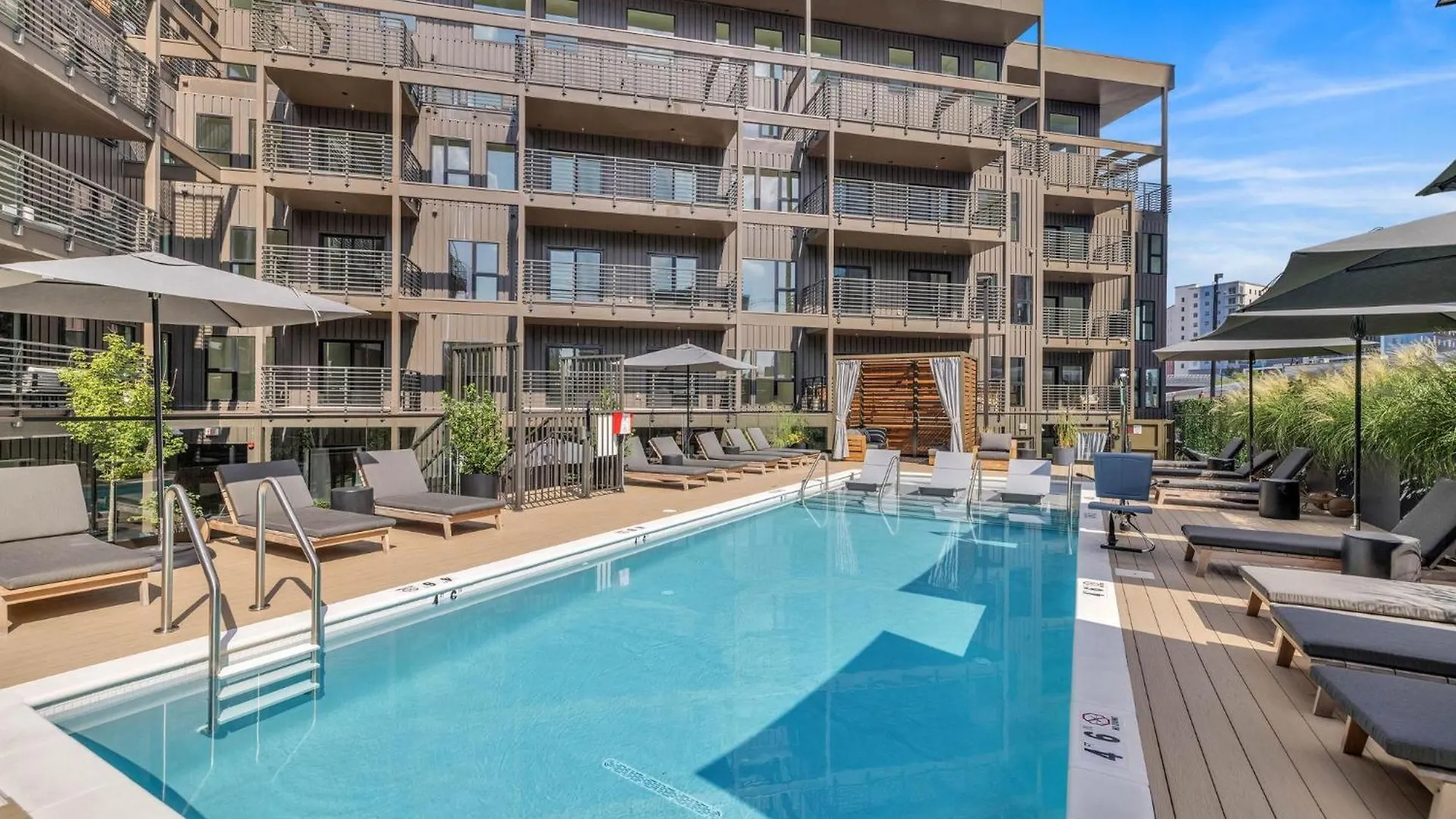 Villa Hyve - Halo - Pool & Gym - Large Private Balcony Nashville 0*,  USA